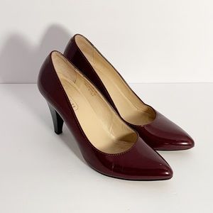 COACH Wine Burgundy Patent Leather Pumps Heels 7